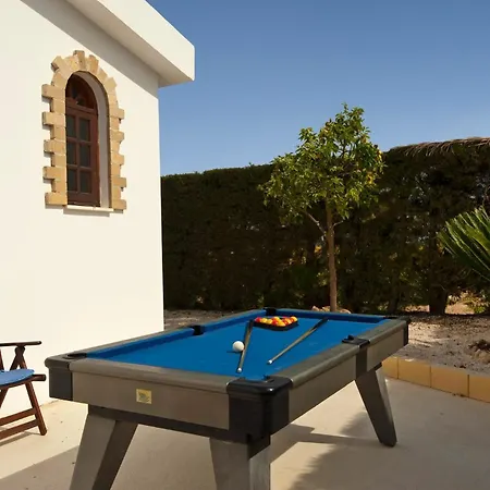 Demi Sunset By Villa