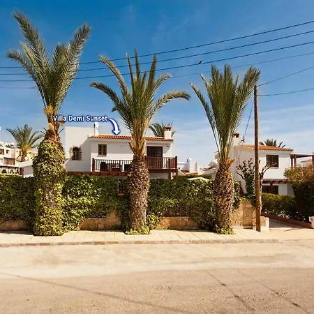 Villa Demi Sunset By Peyia