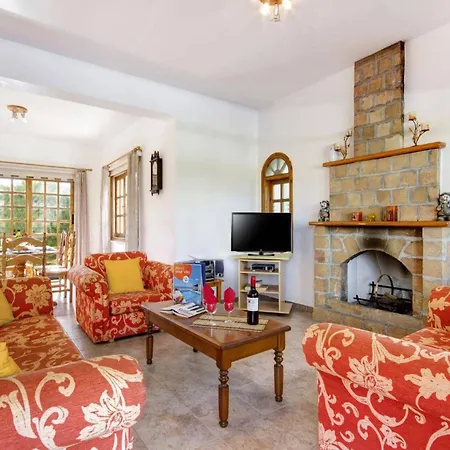 Demi Sunset By Villa *